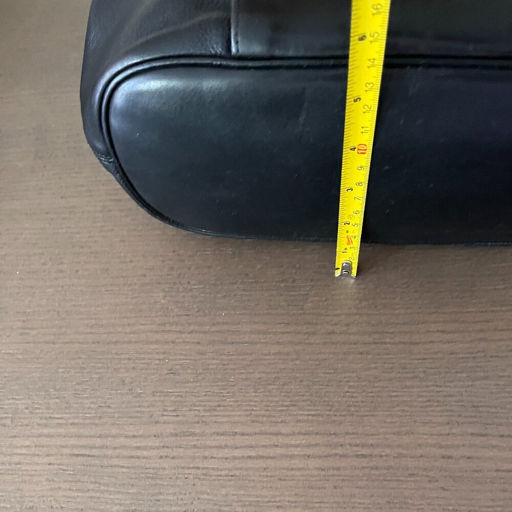 Vintage Longchamp Leather Top Handle Bag - Picture 10 of 10